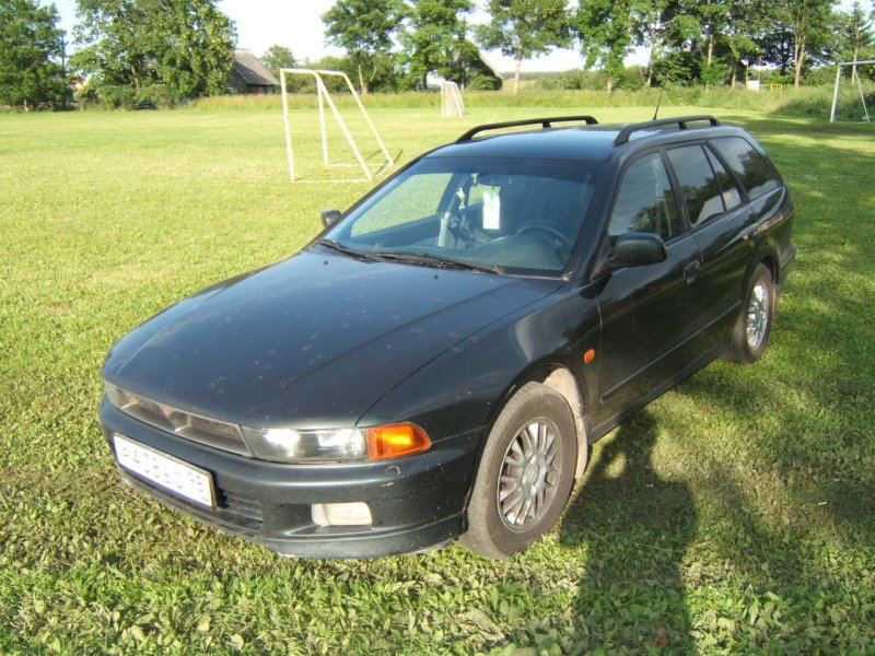 Mitsubishi Mirage 5 1998