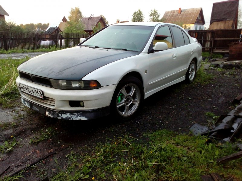 Митсубиси Галант 1998г