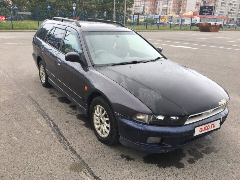 Mitsubishi Carisma 1.6 МТ 1998