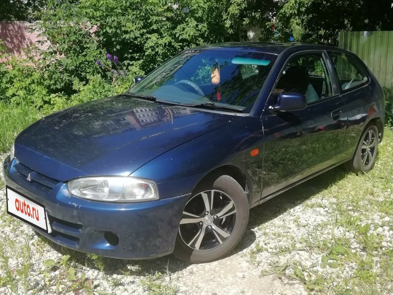 Митсубиси Каризма 1998