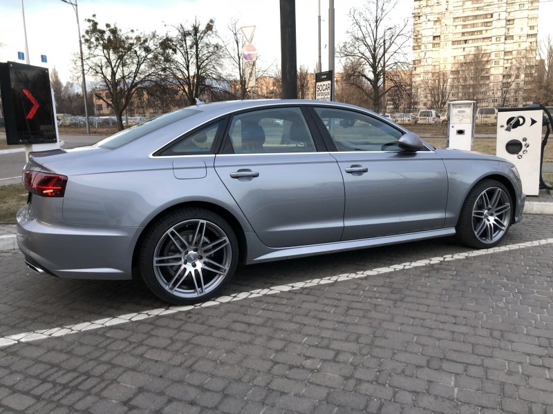 Audi a6 c7 r17
