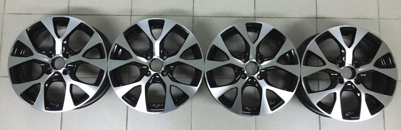 Диск литой r15 Kia Rio