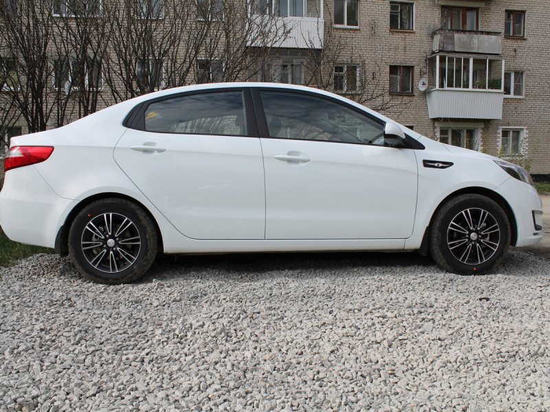 Kia Rio 4 диски r15