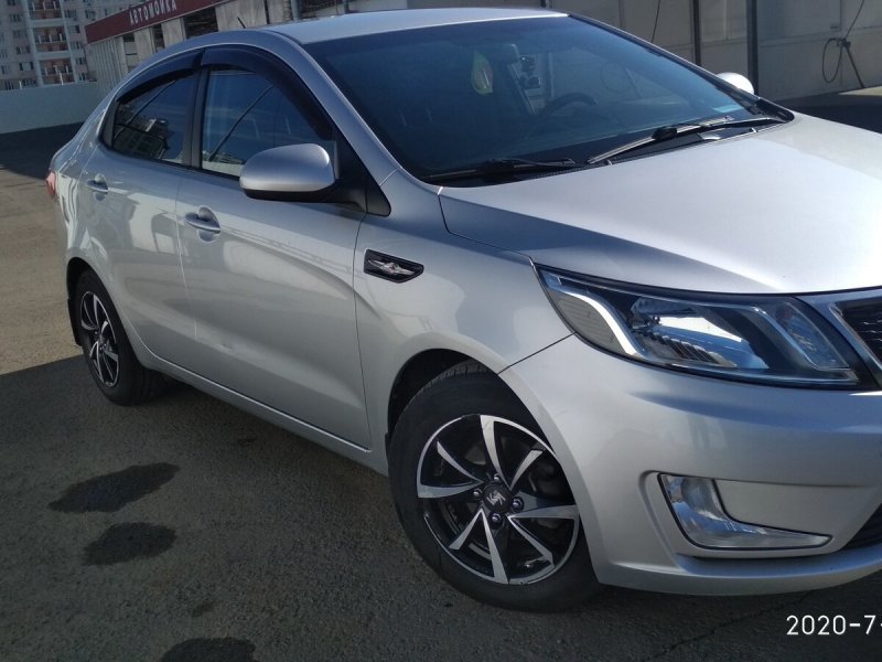 Kia Rio 2014 металлик