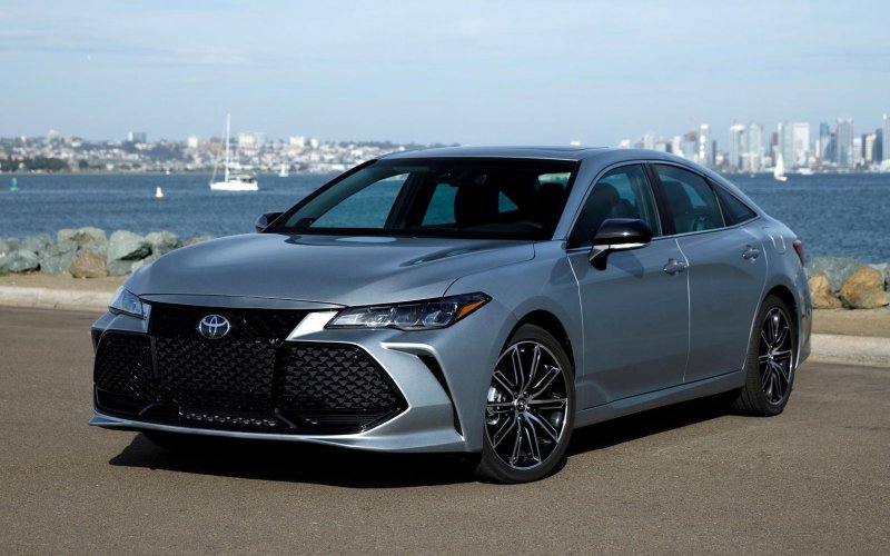 Toyota Avalon 2018
