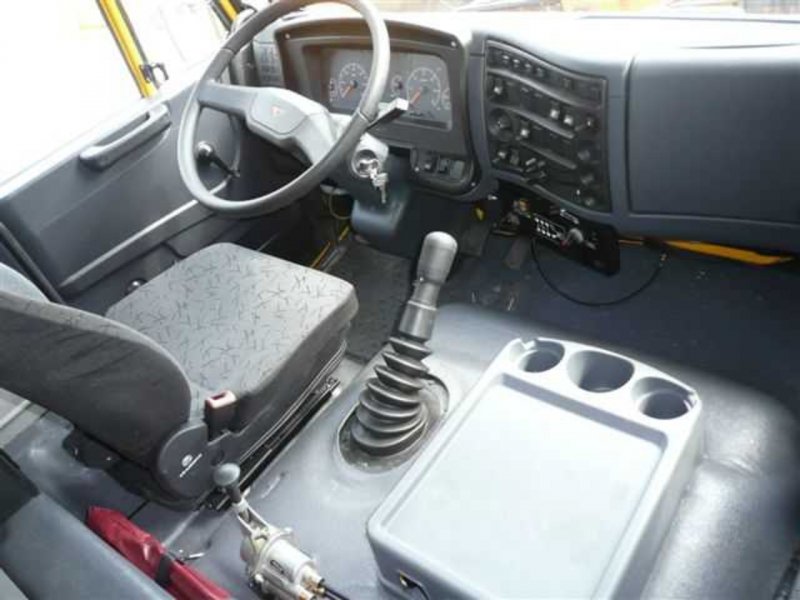 КАМАЗ 6325