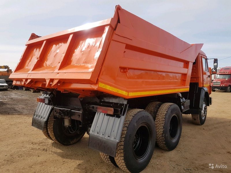 КАМАЗ 55111 самосвал сзади