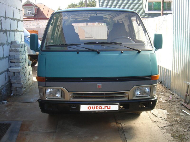 Исузу 1989 года