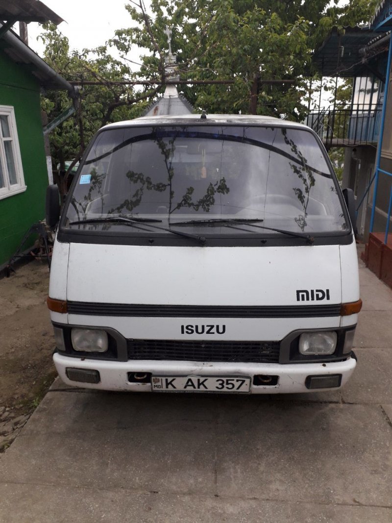 Isuzu Labo