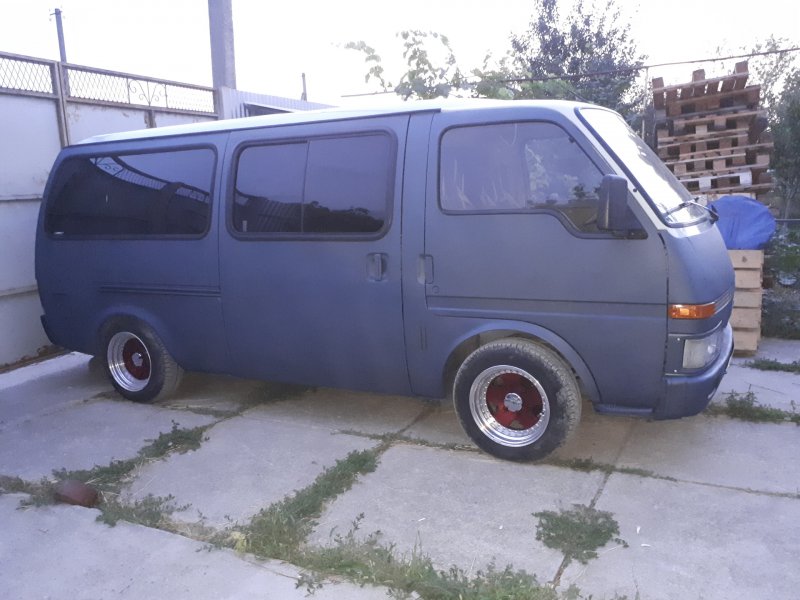 Isuzu Midi аккумулятор