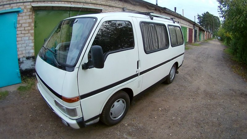 Isuzu Midi 1 поколение, минивэн 4 дв.
