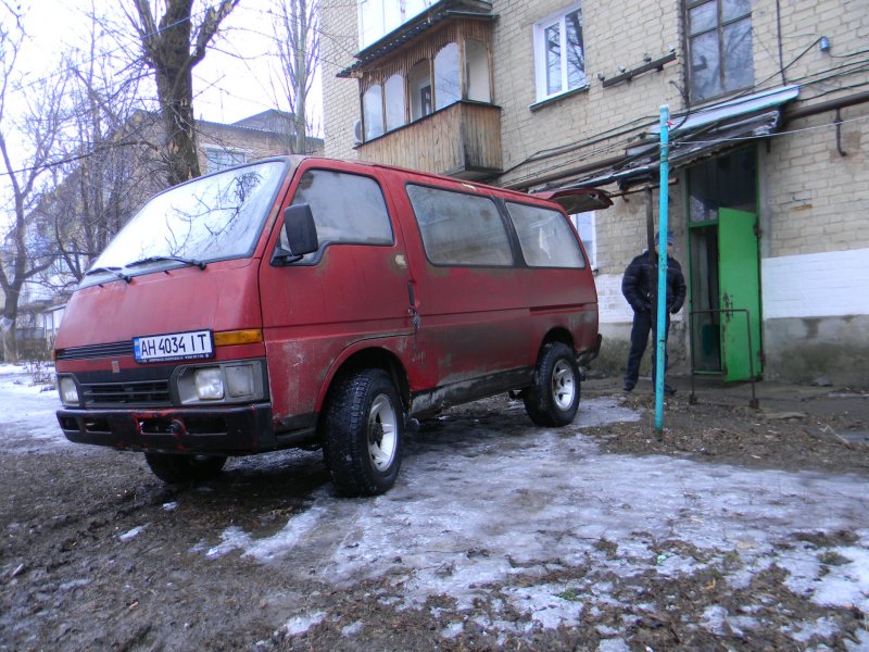 Исузу миди 1992 год бензин 2.0