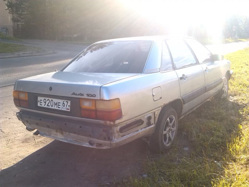 Ауди 100 сигара 2.0