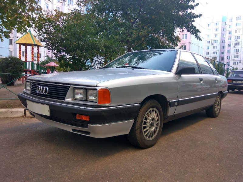 Ауди 100 с3 американец