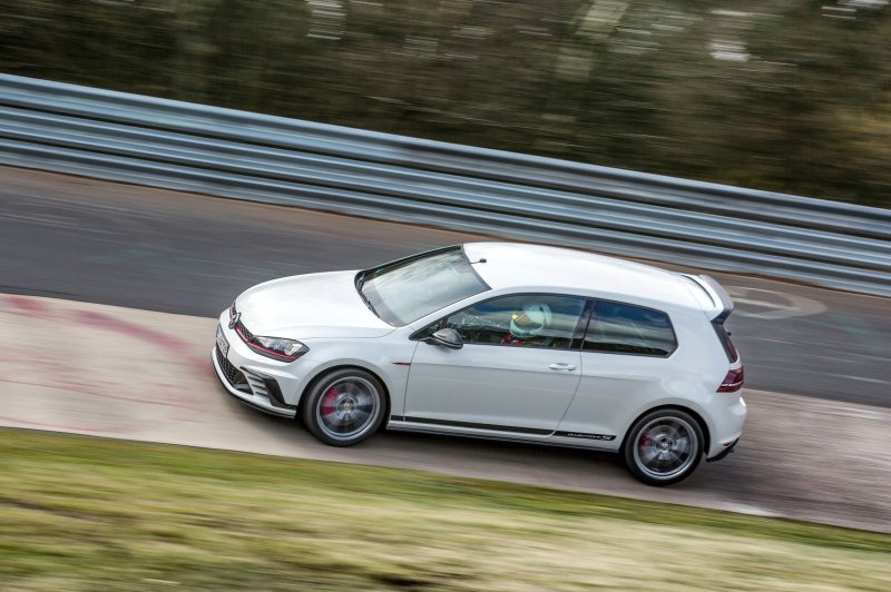 Volkswagen Golf 5 GTI купе