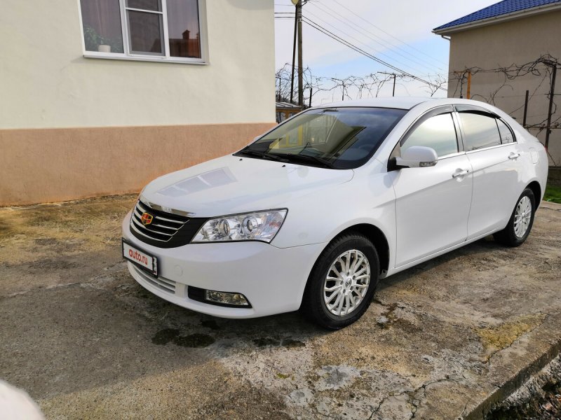 Geely Emgrand ec7 2013 белый