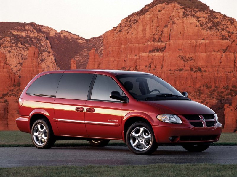 Dodge Caravan IV 2001