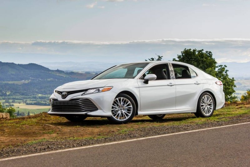 Toyota Camry 60