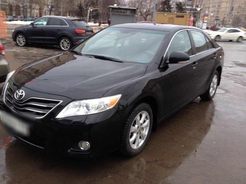 Toyota Camry новая