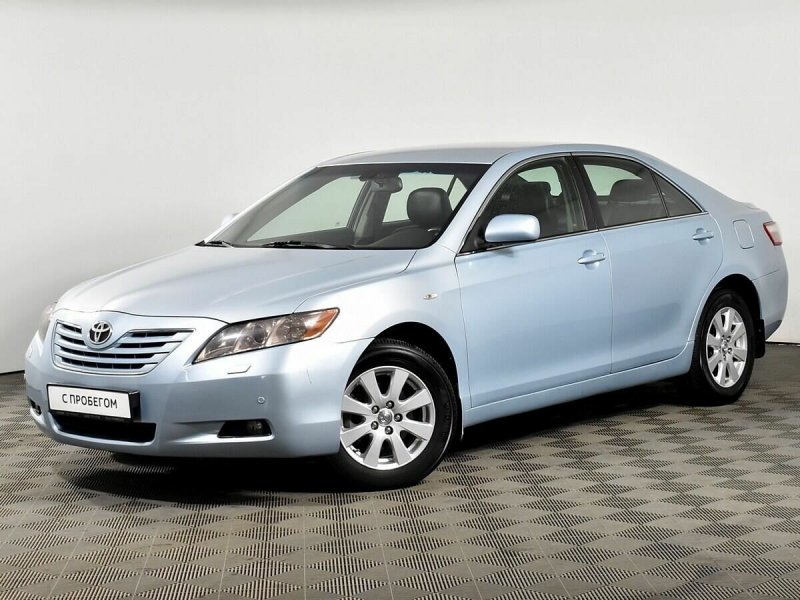 Toyota Camry xv70 2017