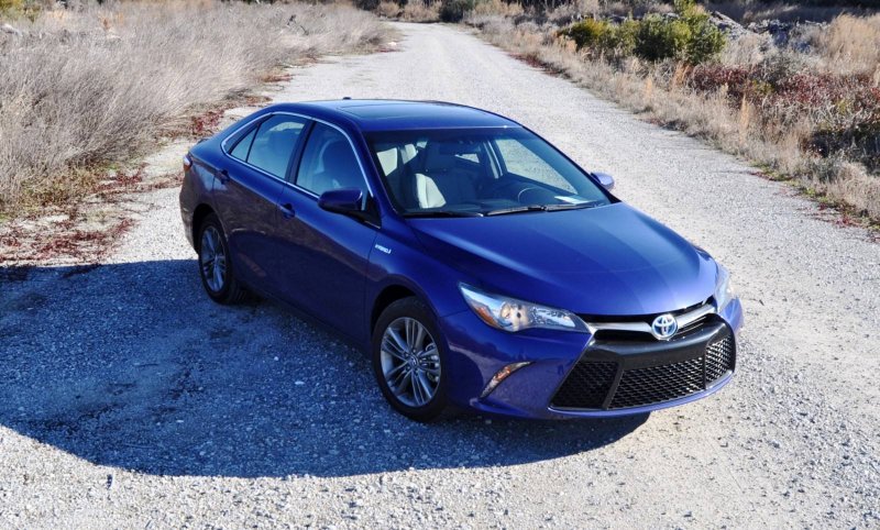 Toyota Camry Hybrid 2017