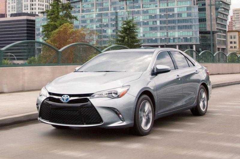 Toyota Camry XV