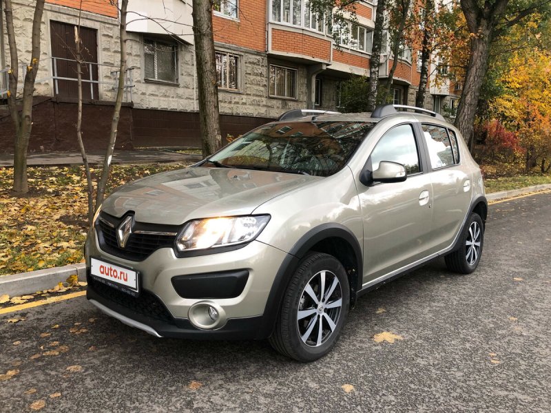 Renault Sandero Stepway коричневый