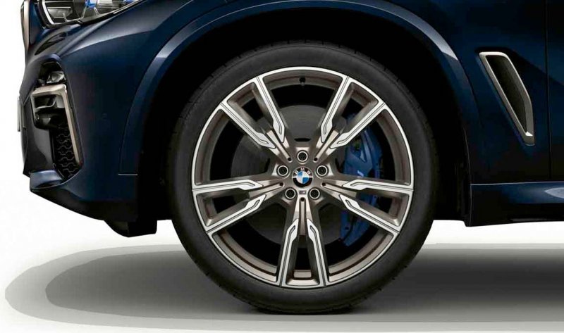 22" V-spoke 747m