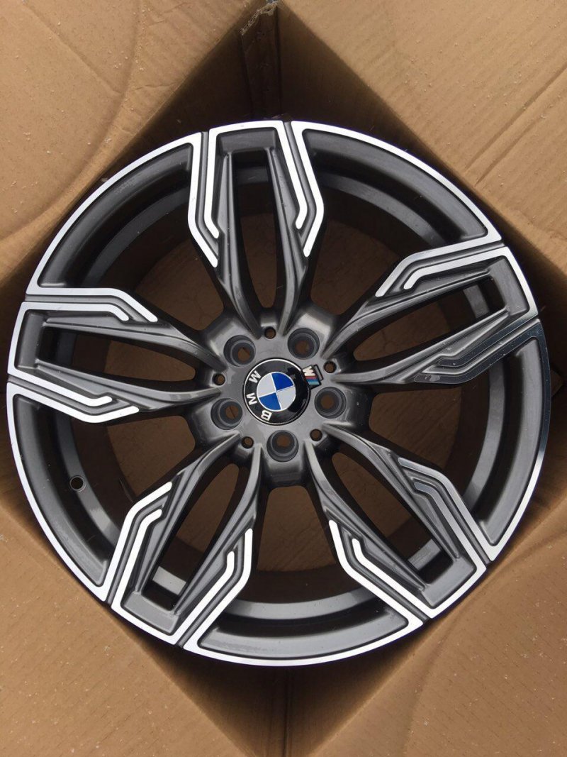 BMW диски r20 760 стиль