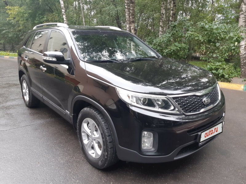 Kia Sorento 2014 года черный