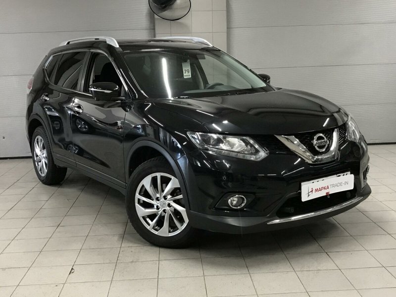 Nissan x-Trail 2017 черный