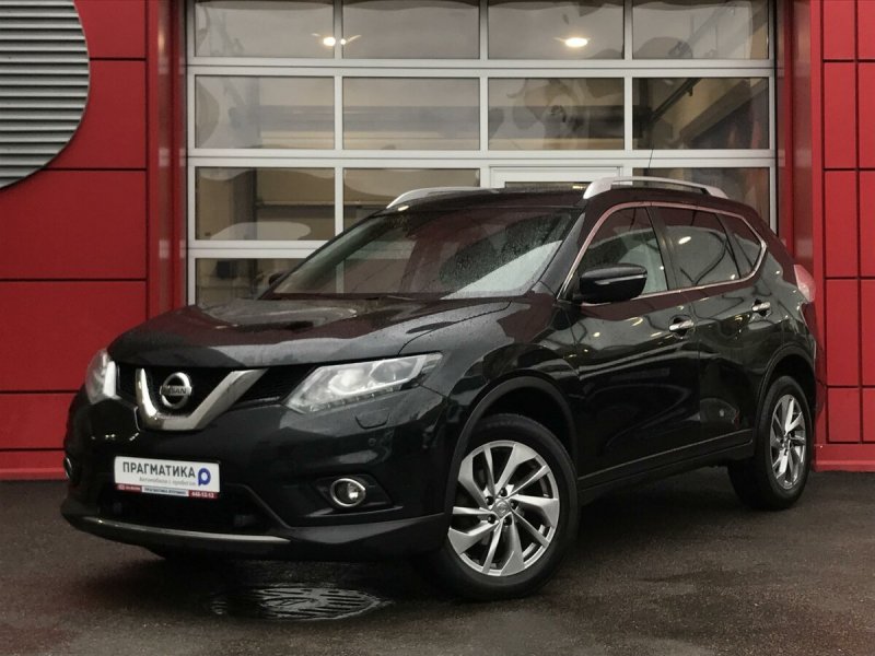 Nissan x-Trail t32 черный