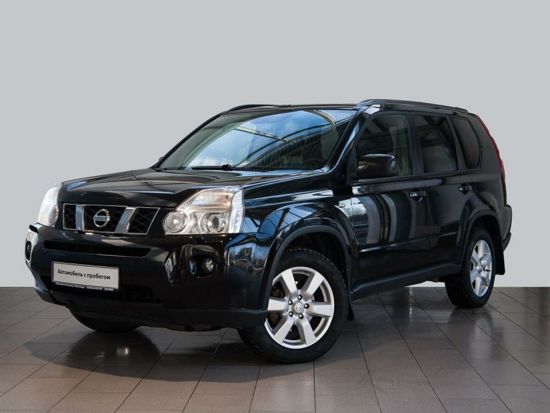 Nissan x-Trail 2010 черный