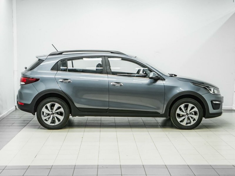 Kia Rio x-line 2018 синий