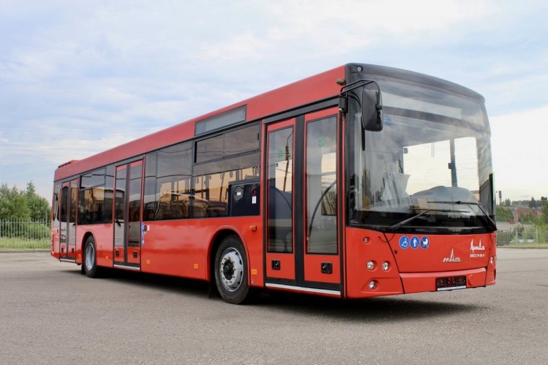 Низкопольный автобус МАЗ