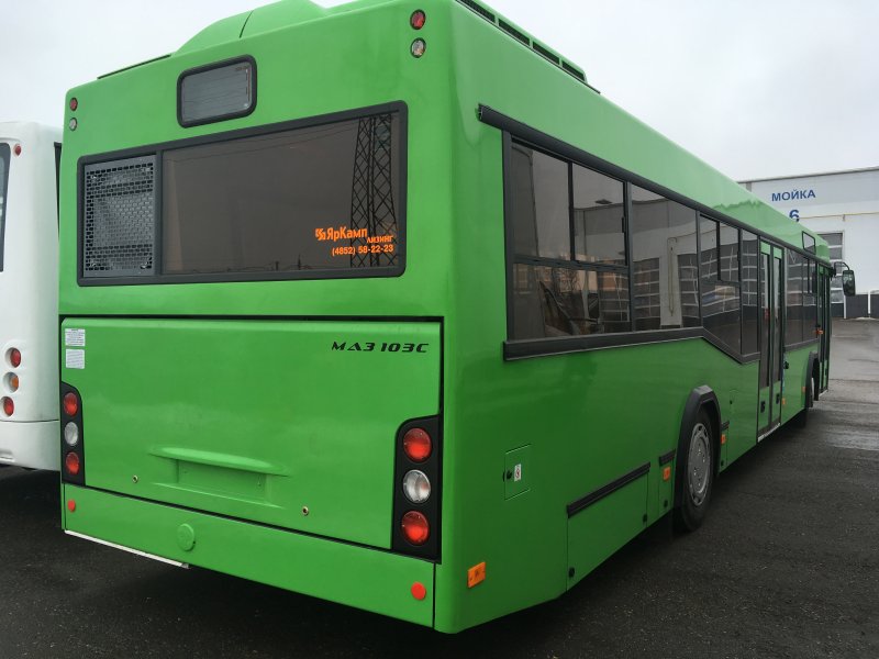 МАЗ 103586