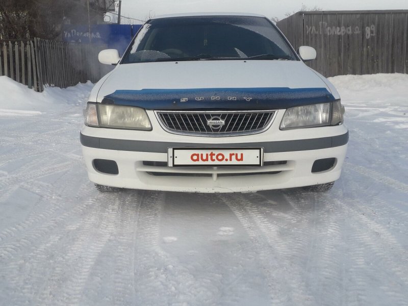 Nissan Sunny fb15 белый