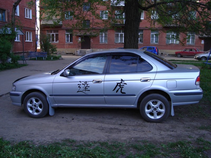 Nissan Sunny 2002 обвес