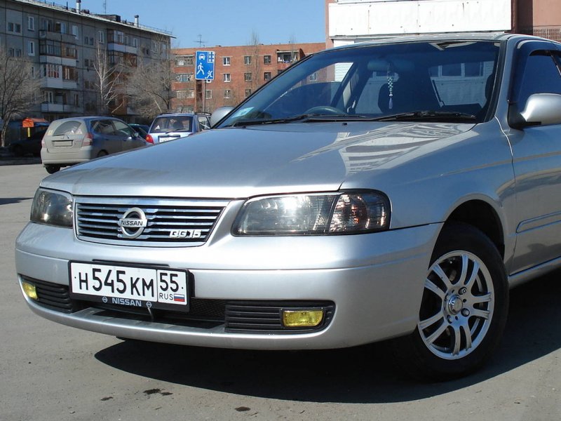 Nissan Sunny b15 на дисках