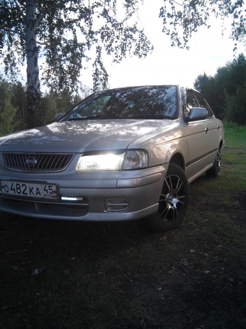 Ниссан Санни b15