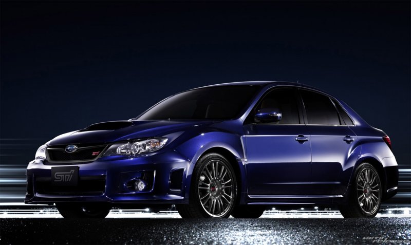 Субару WRX STI 2013