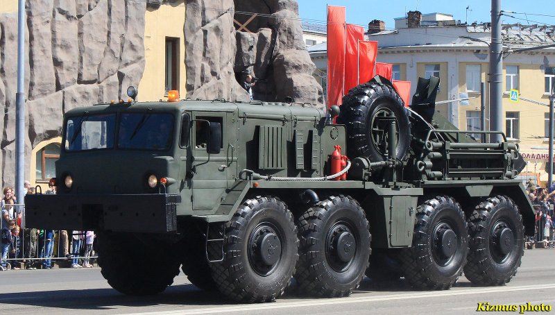 Вместимость бака МАЗ 537