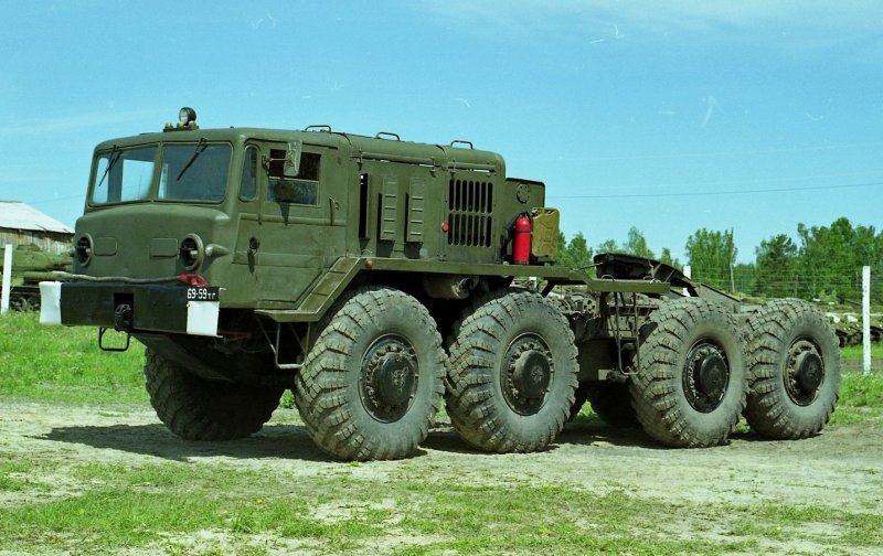 Лесовоз МЗКТ 79093