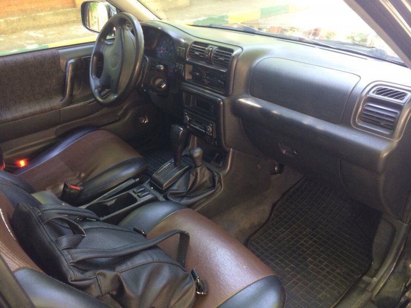Opel Frontera a 1992 фото внутри