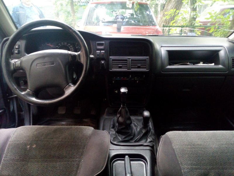 Opel Frontera черный 1993
