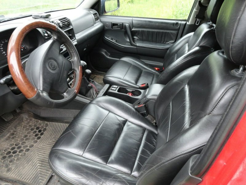 Opel Frontera b багажник