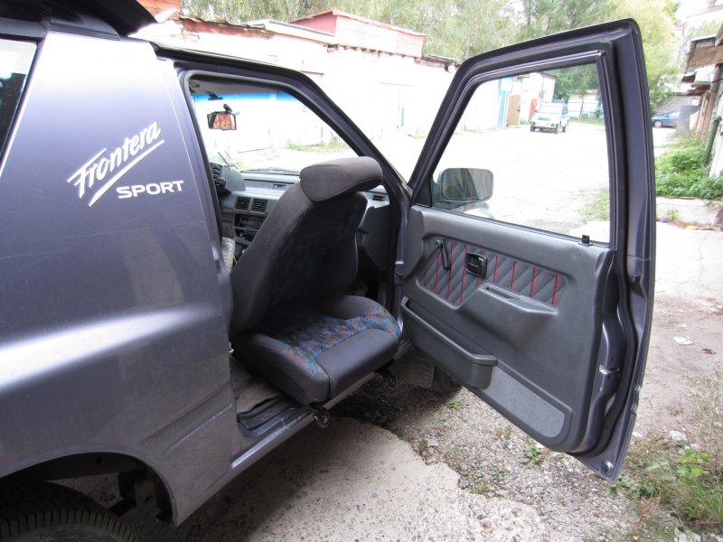 Opel Frontera b салон