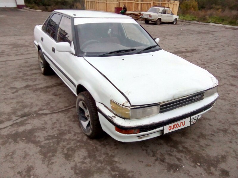 Toyota Sprinter ae100