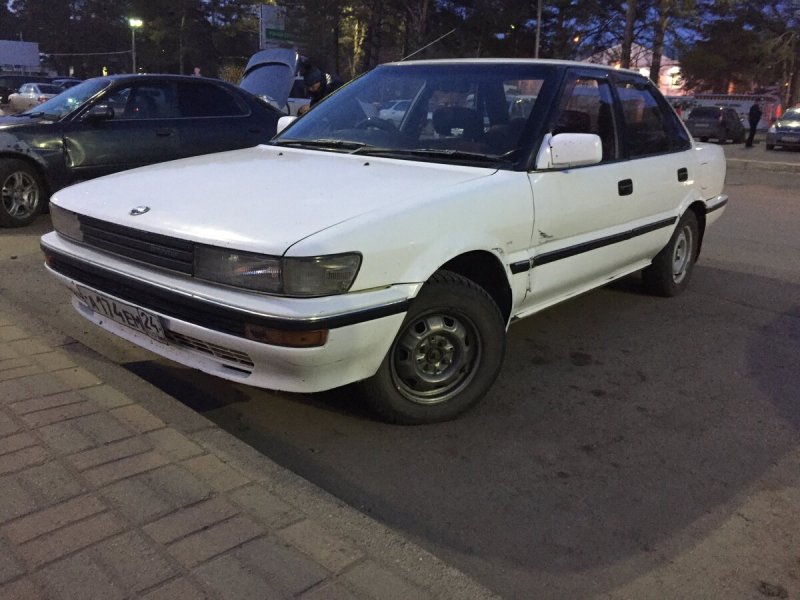 Toyota Sprinter 7