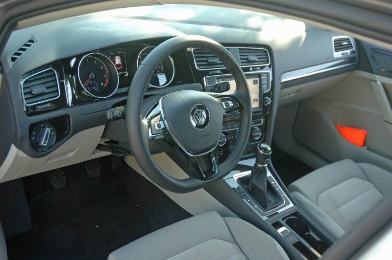 Volkswagen Golf 7 Interior